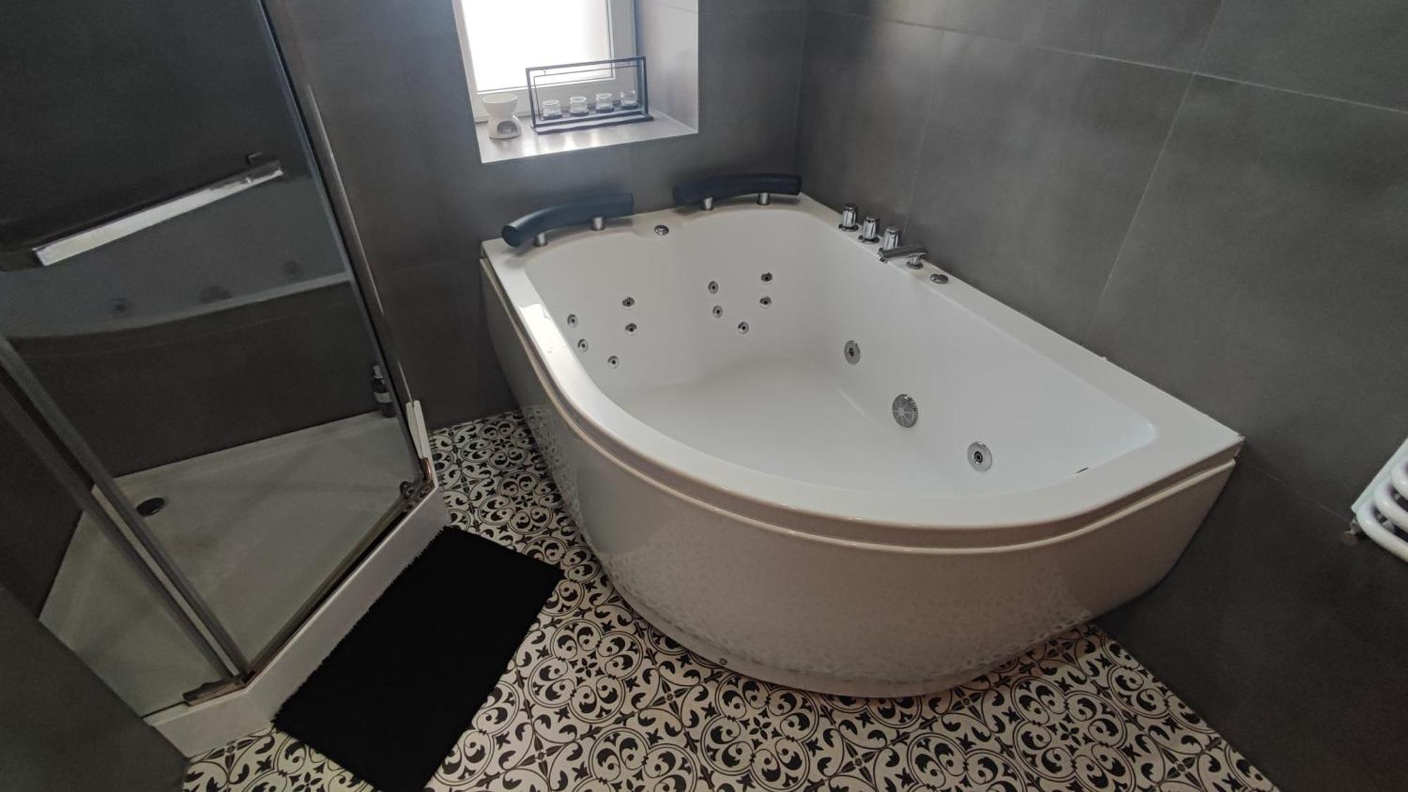 Apartament Z Jacuzzi Hel Eksteriør billede